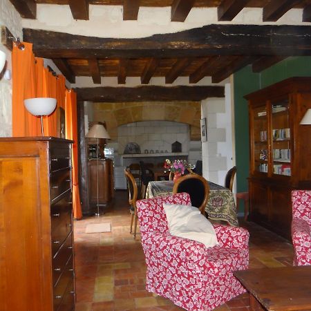 Gite Du Manoir Des Roches Saires Zewnętrze zdjęcie