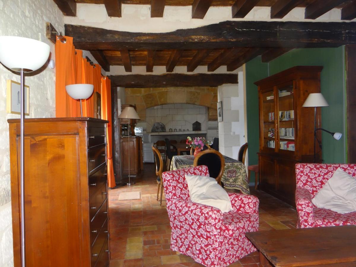 Gite Du Manoir Des Roches Saires Zewnętrze zdjęcie