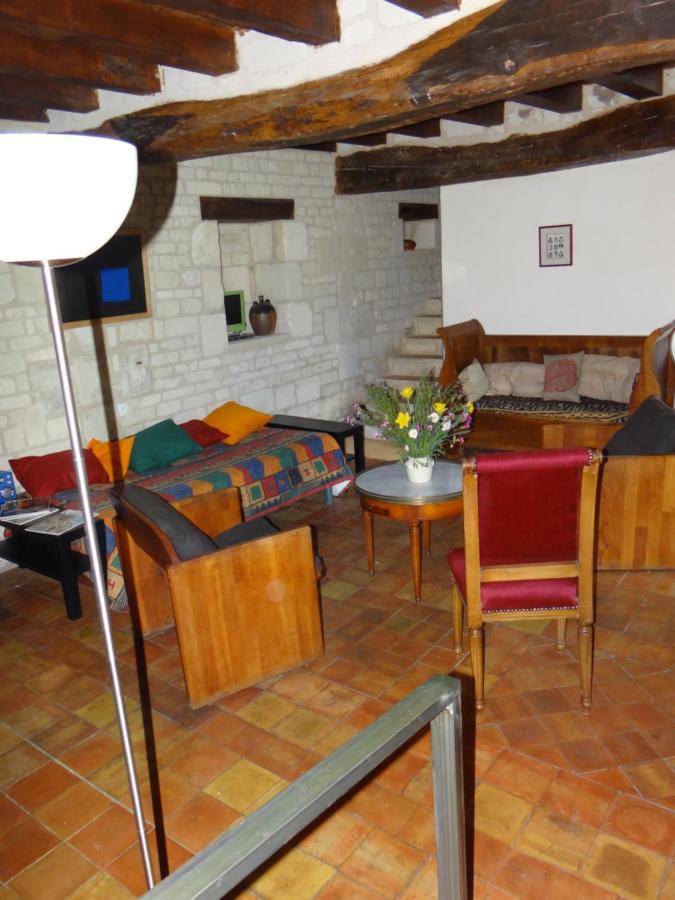 Gite Du Manoir Des Roches Saires Zewnętrze zdjęcie